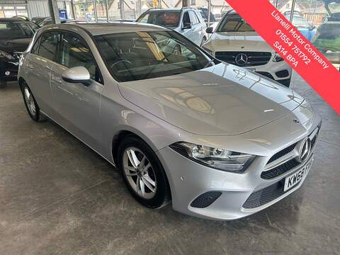 Mercedes-Benz A Class A180d SE - U11091