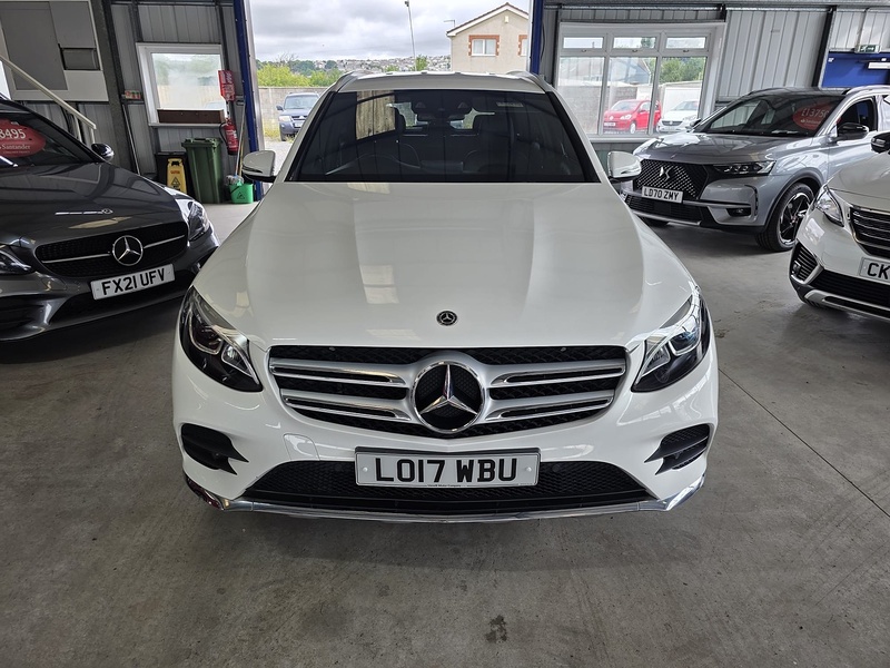 Mercedes-Benz GLC GLC220d AMG Line - U11100