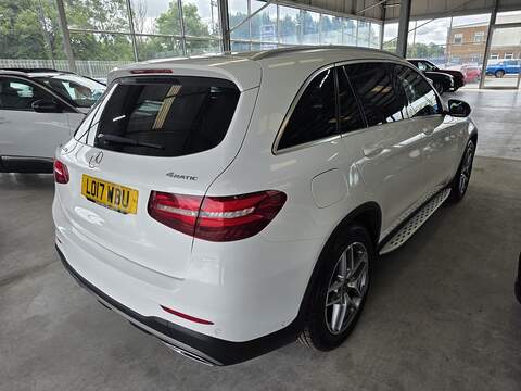 Mercedes-Benz GLC GLC220d AMG Line - U11100