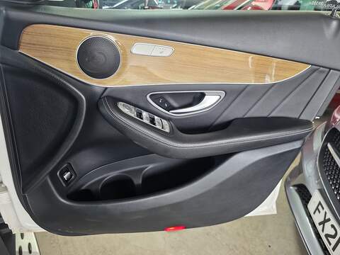Mercedes-Benz GLC GLC220d AMG Line - U11100
