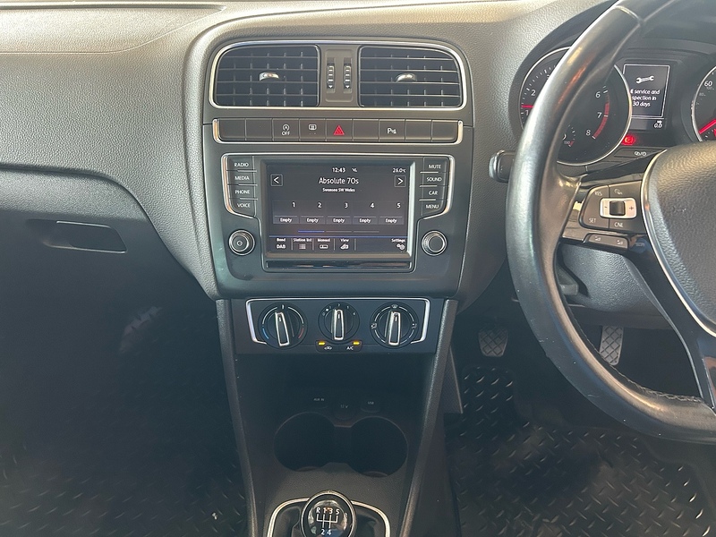 Volkswagen Polo TSI Match Edition - U11101