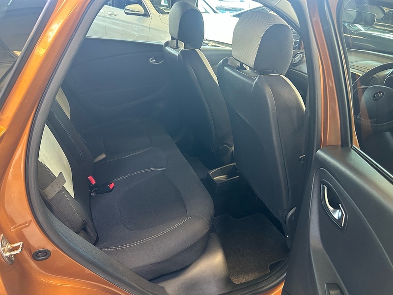 Renault Captur TCe ENERGY Iconic - U11103