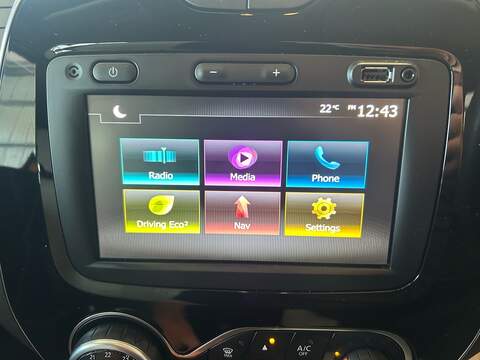 Renault Captur TCe ENERGY Iconic - U11103