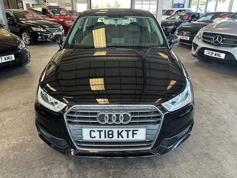 Audi A1 TFSI Sport - U11105