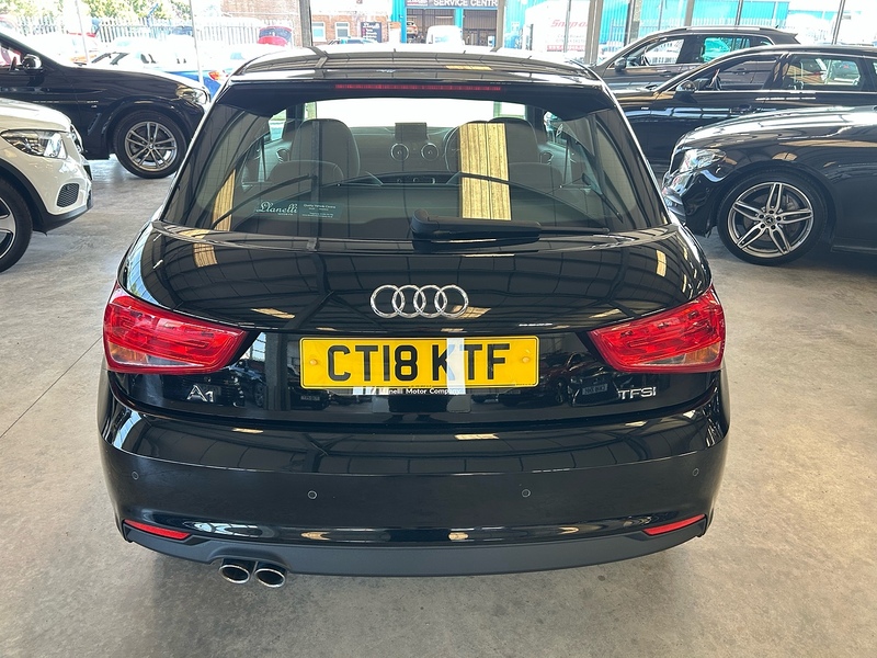 Audi A1 TFSI Sport - U11105