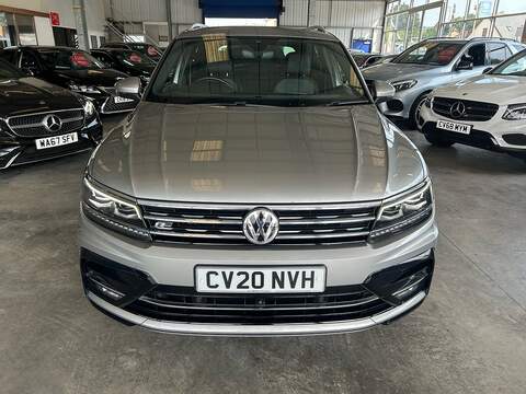 Volkswagen Tiguan TDI R-Line Tech - U11107