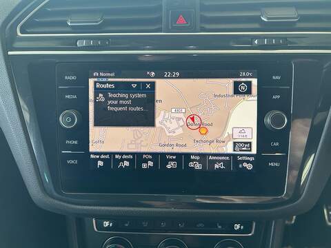 Volkswagen Tiguan TDI R-Line Tech - U11107