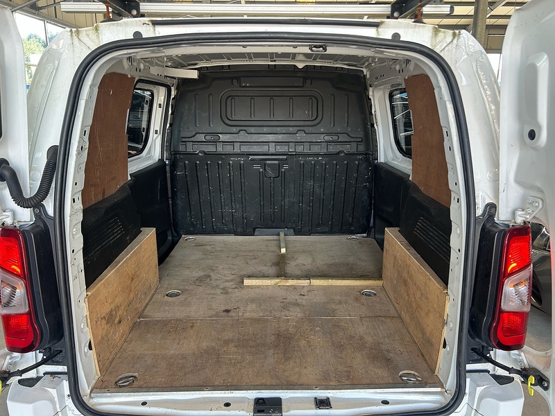 Vauxhall Combo Turbo D 2000 Sportive - U11109