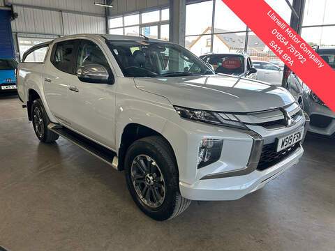 Mitsubishi L200 2.2 DI-D DC Barbarian X Pickup Double Cab 4dr Diesel Auto 4WD Euro 6 (s/s) (150 ps)
