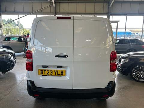 Peugeot Expert BlueHDi 1000 Professional Premium + - U11144