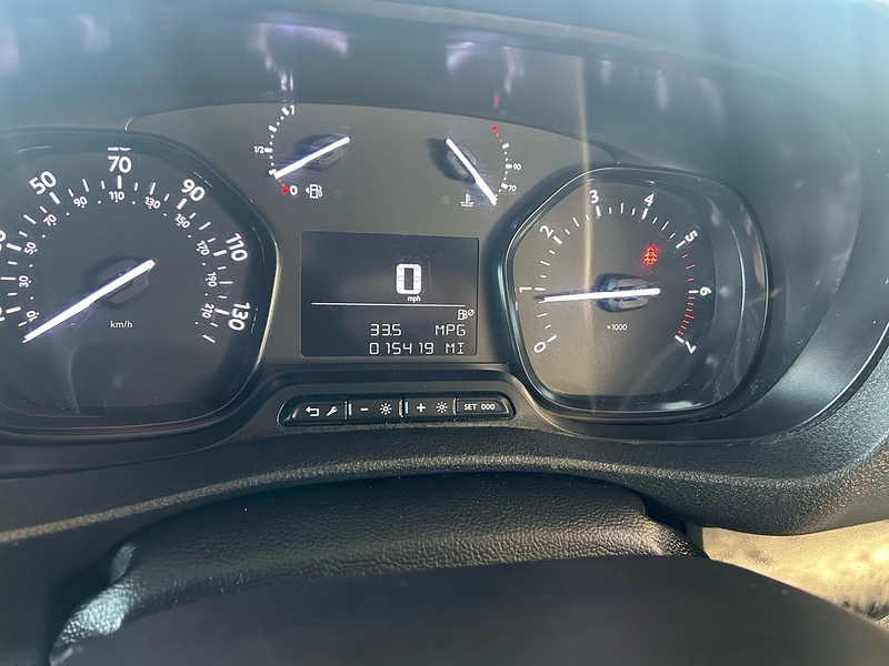Peugeot Expert BlueHDi 1000 Professional Premium + - U11144