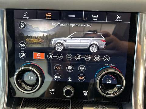 Land Rover Range Rover Sport P575 V8 SVR - U11146