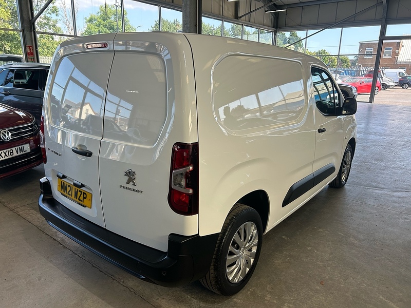 Peugeot Partner BlueHDi 1000 Professional - U11150