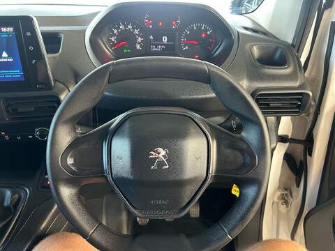 Peugeot Partner BlueHDi 1000 Professional - U11150