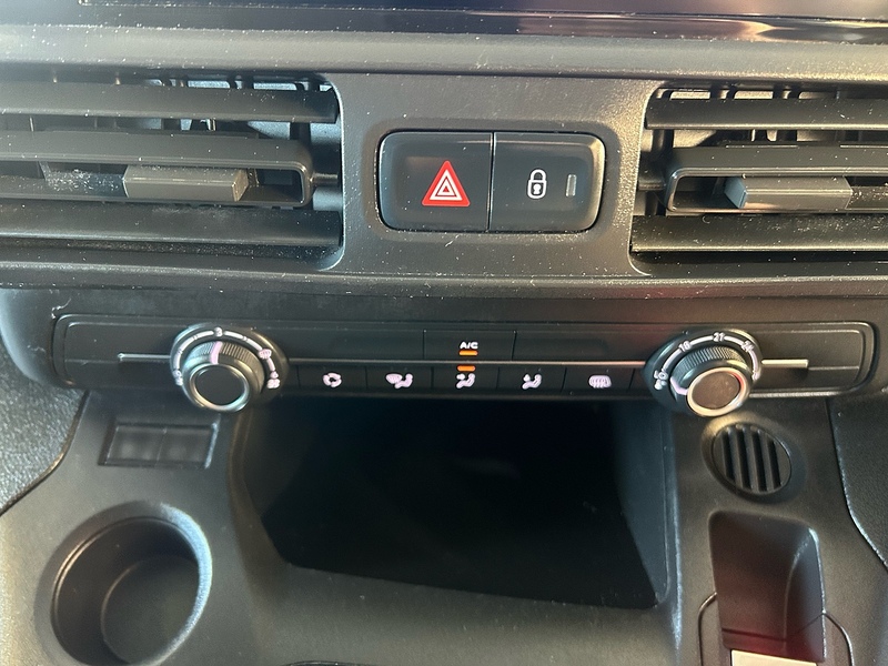 Peugeot Partner BlueHDi 1000 Professional - U11150