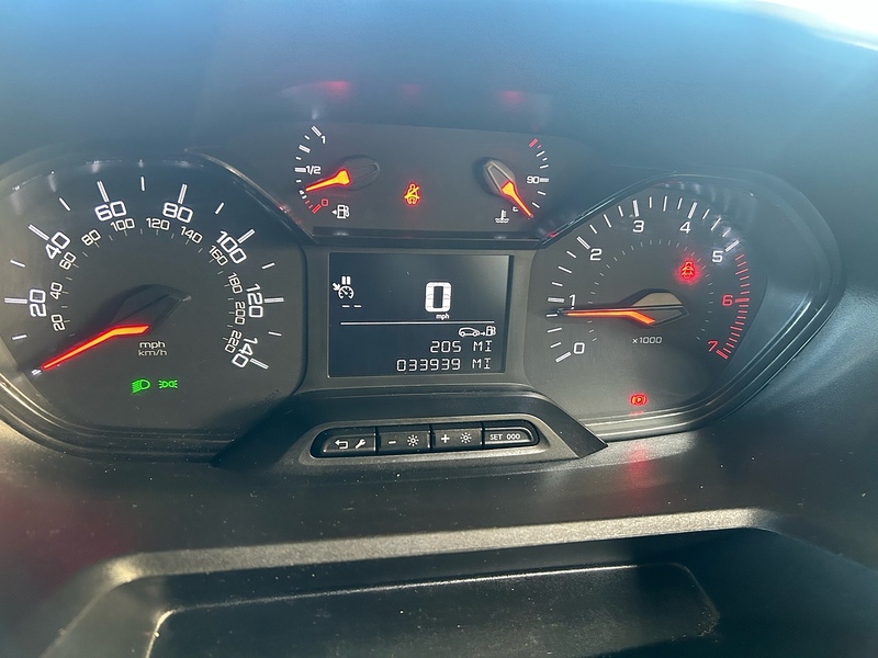 Peugeot Partner BlueHDi 1000 Professional - U11150