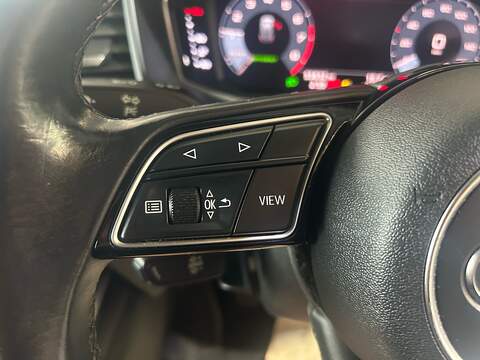 Audi A1 TFSI Sport - U11155