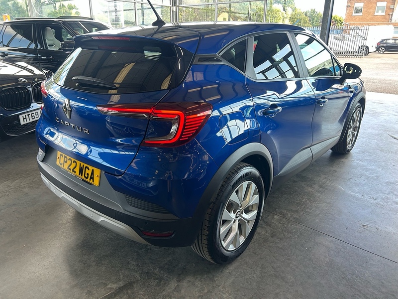 Renault Captur TCe Iconic Edition - U11157