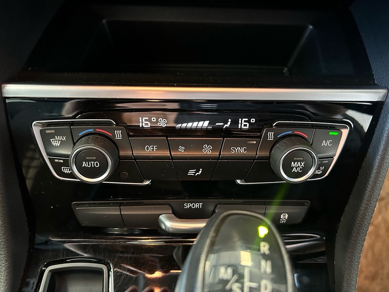 BMW 2 Series Active Tourer 220i Sport - U11160