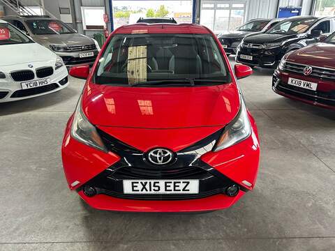 Toyota AYGO VVT-i x-play - U11162