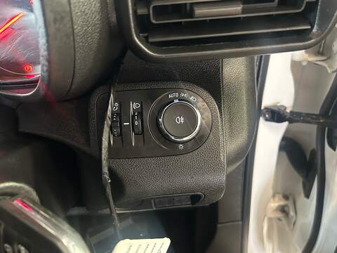 Vauxhall Combo Turbo D 2300 Edition - U11166