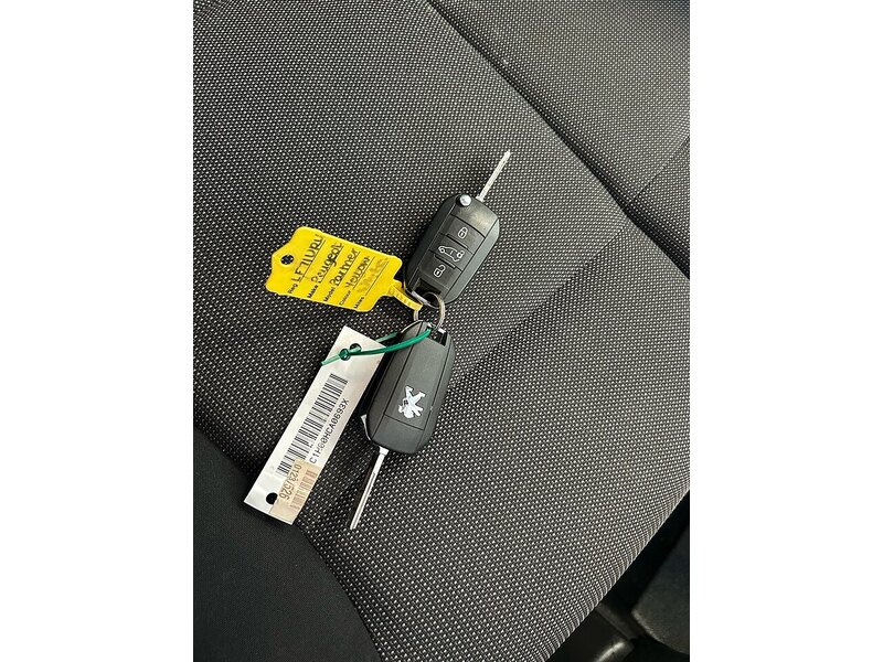Peugeot Partner BlueHDi 1000 Professional Premium - U11169