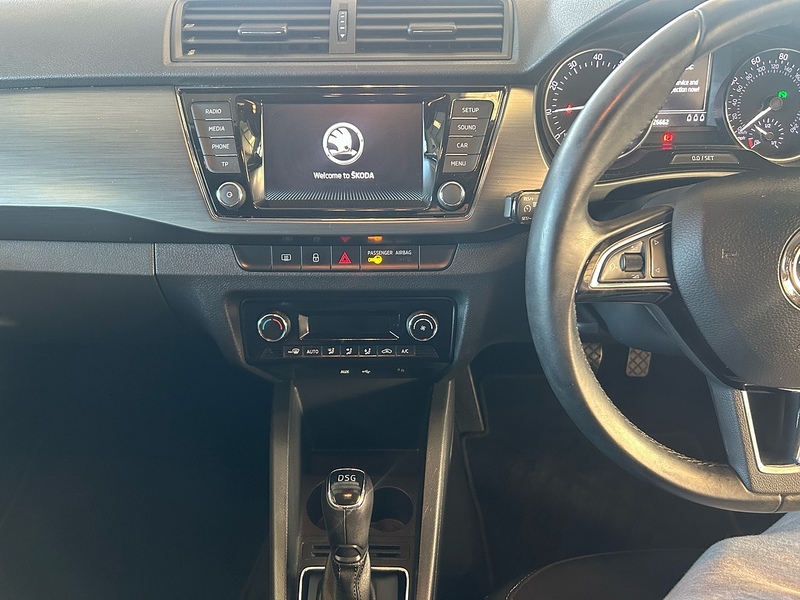 Skoda Fabia TSI SE L - U11181