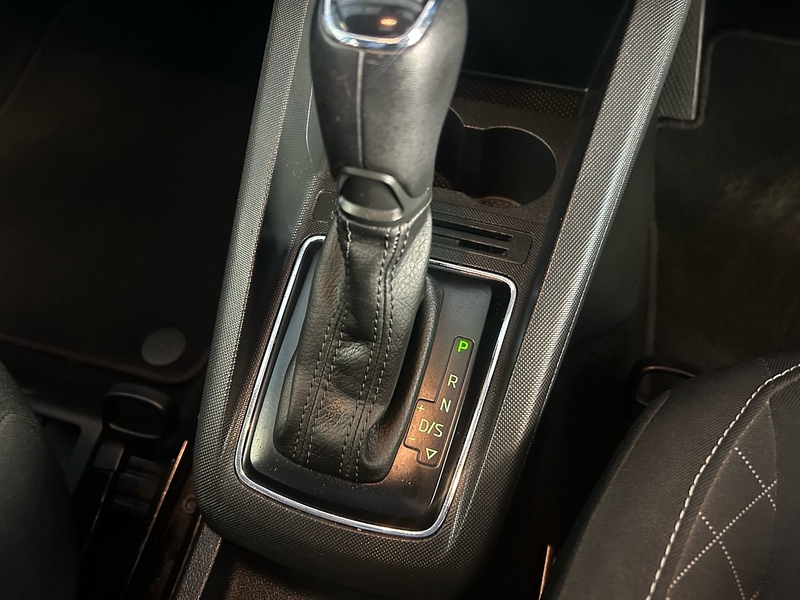 Skoda Fabia TSI SE L - U11181