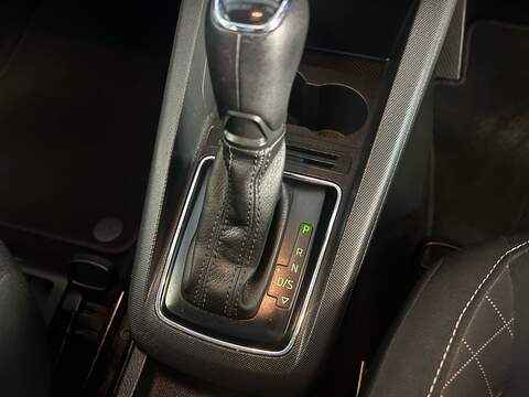 Skoda Fabia TSI SE L - U11181