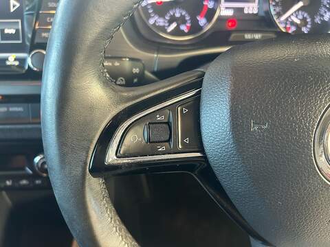 Skoda Fabia TSI SE L - U11181