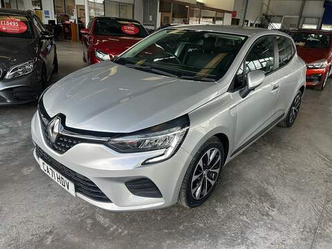 Renault Clio TCe Iconic - U11183