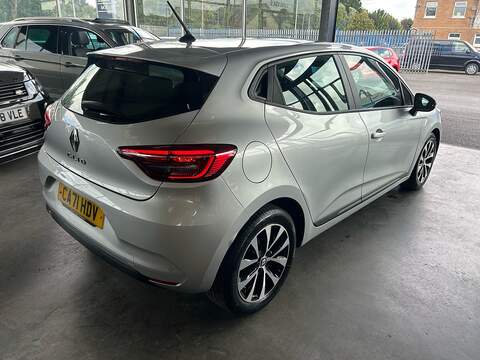 Renault Clio TCe Iconic - U11183
