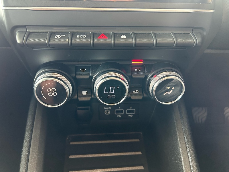 Renault Clio TCe Iconic - U11183
