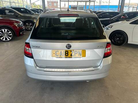 Skoda Fabia TSI SE - U11190