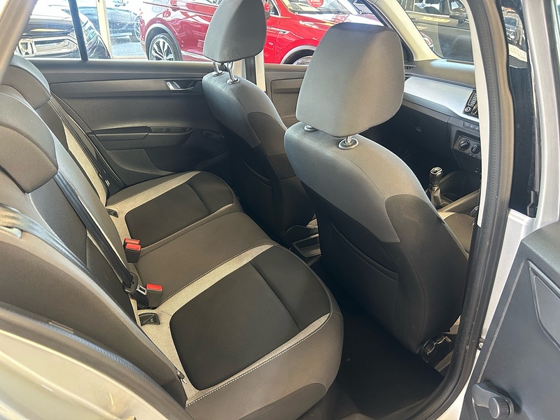 Skoda Fabia TSI SE - U11190