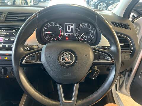 Skoda Fabia TSI SE - U11190