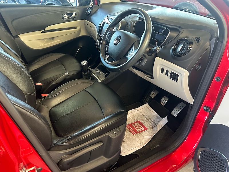 Renault Captur TCe ENERGY GT Line - U11192