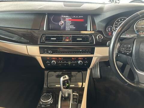 BMW 5 Series 520d Luxury - U11195