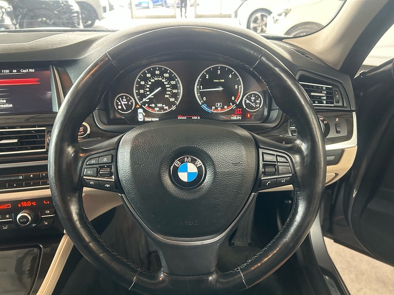 BMW 5 Series 520d Luxury - U11195