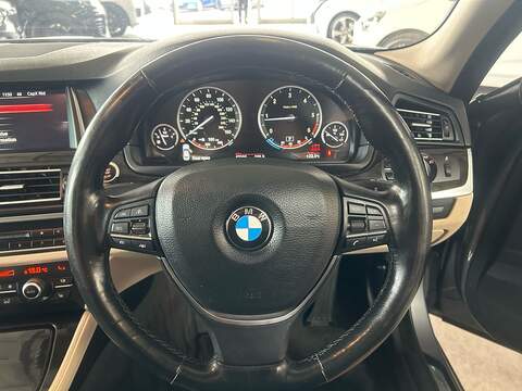 BMW 5 Series 520d Luxury - U11195