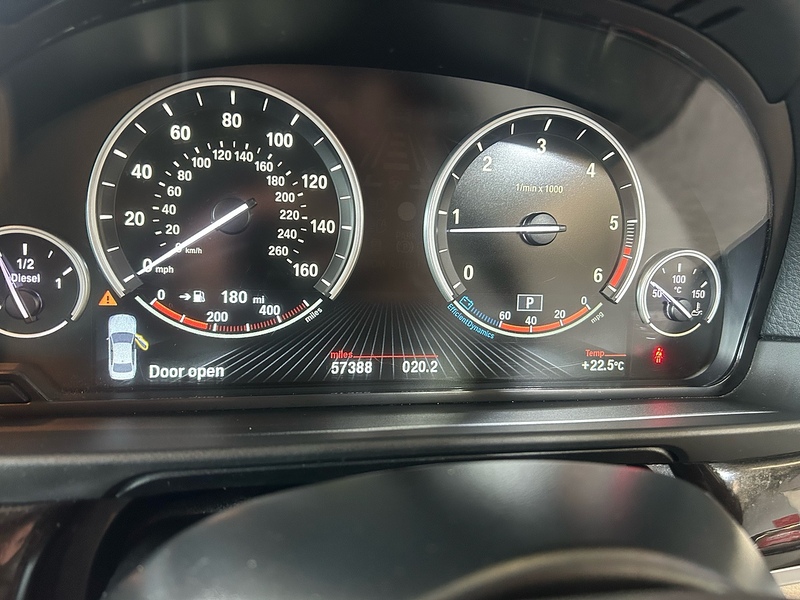 BMW 5 Series 520d Luxury - U11195