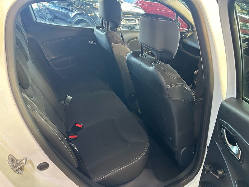Renault Clio TCe Dynamique Nav - U11197