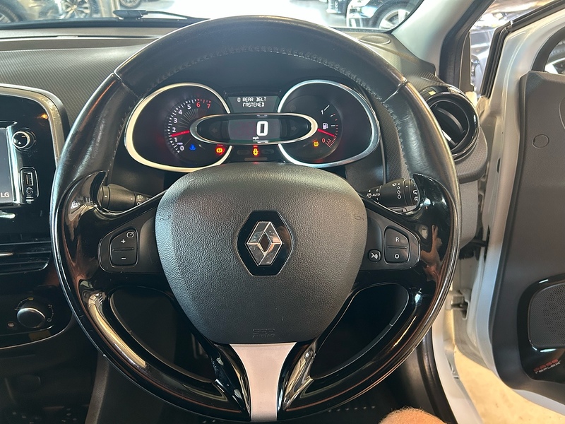 Renault Clio TCe Dynamique Nav - U11197