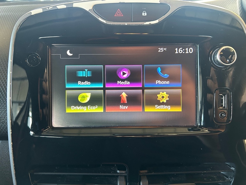 Renault Clio TCe Dynamique Nav - U11197