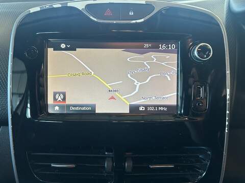 Renault Clio TCe Dynamique Nav - U11197