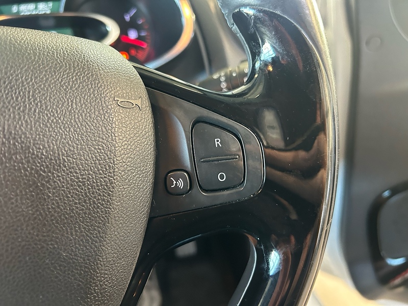 Renault Clio TCe Dynamique Nav - U11197
