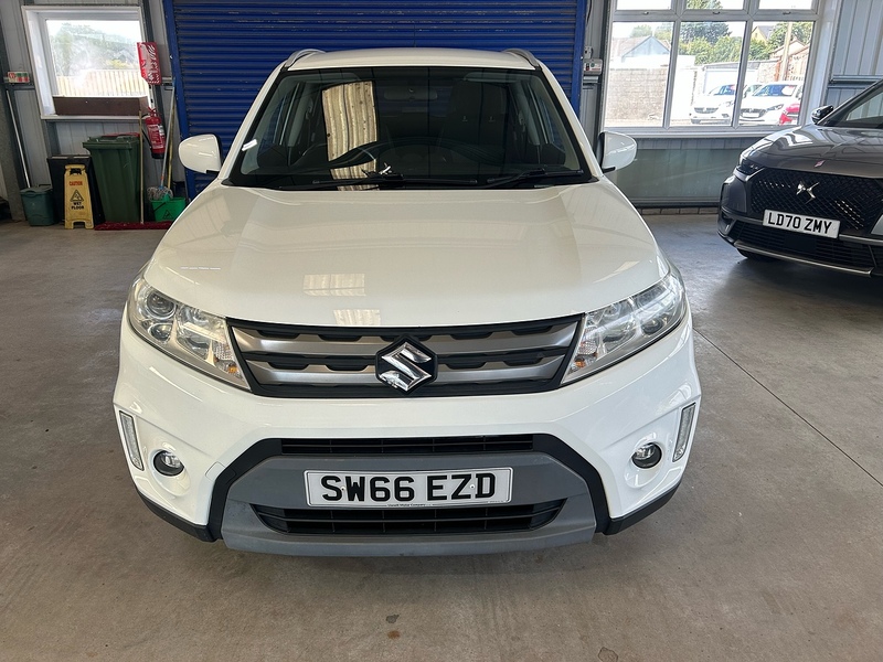 Suzuki Vitara SZ-T - U11199
