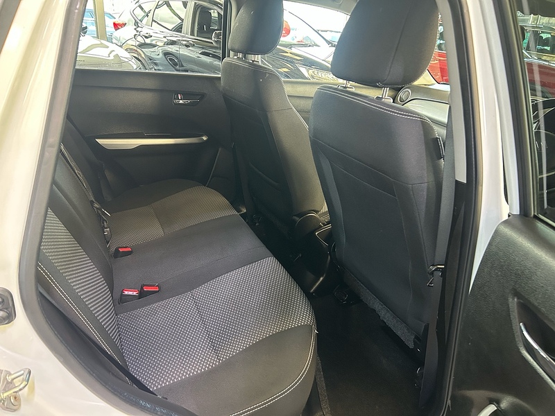 Suzuki Vitara SZ-T - U11199