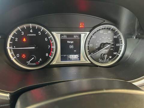 Suzuki Vitara SZ-T - U11199
