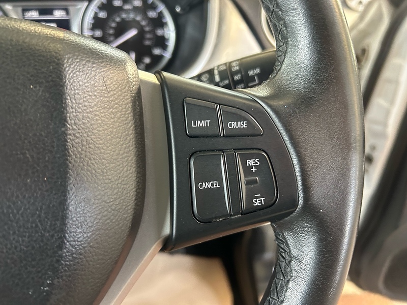 Suzuki Vitara SZ-T - U11199